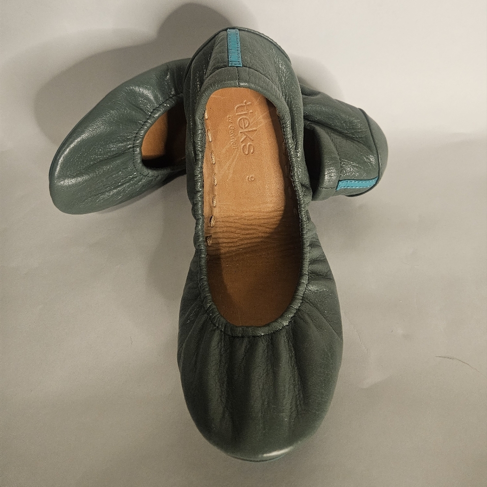 TIEKS Pacific Green size 9 EUC